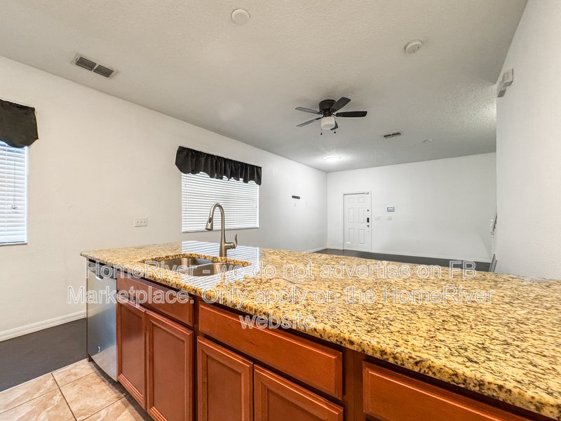 3 Bed | 3 Bath | Pet-Friendly | Wesley Chapel property image