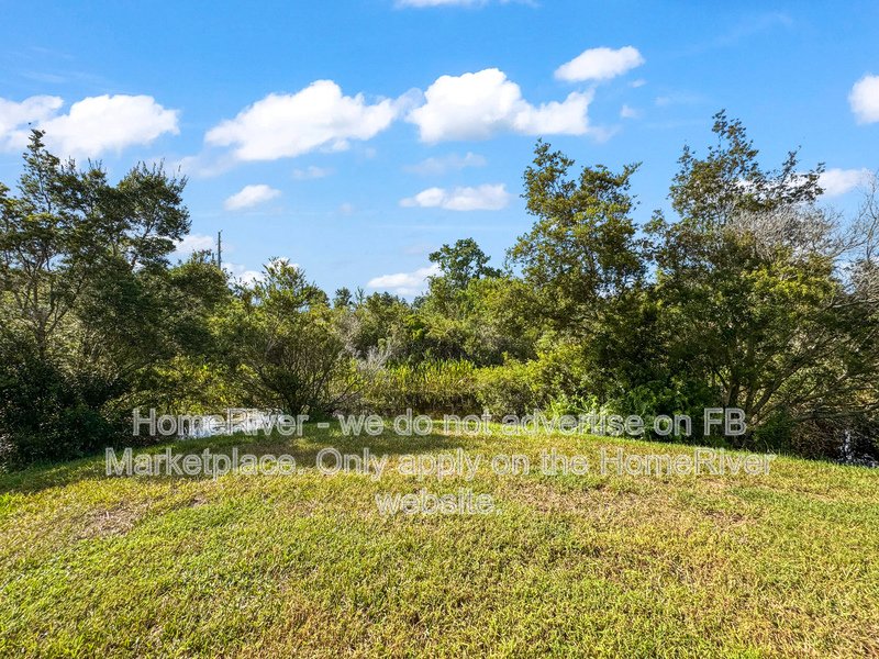 3 Bed | 3 Bath | Pet-Friendly | Wesley Chapel property image