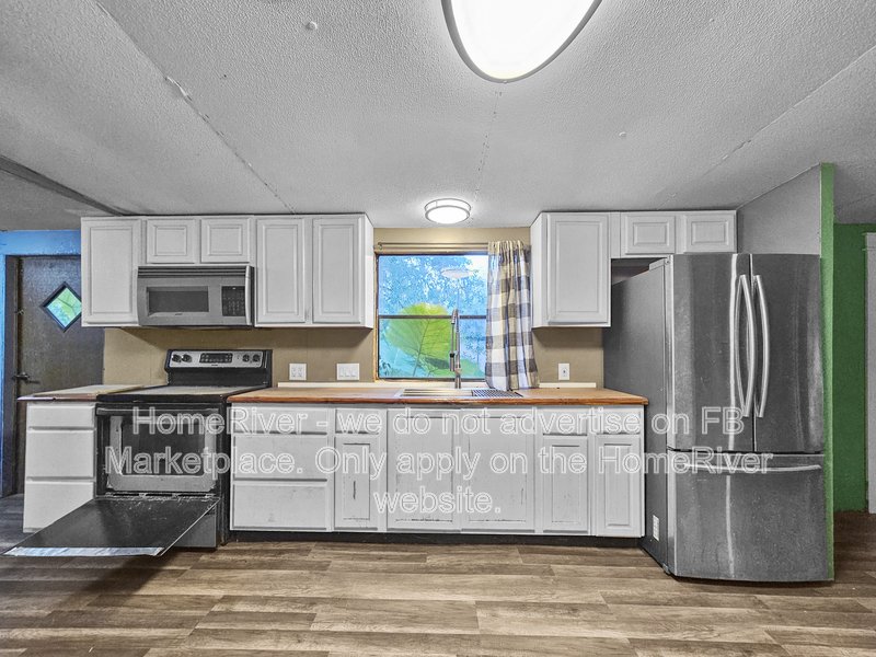4 Bed | 2 Bath | Pet-Friendly | Internet Ready | Spring Hill property image