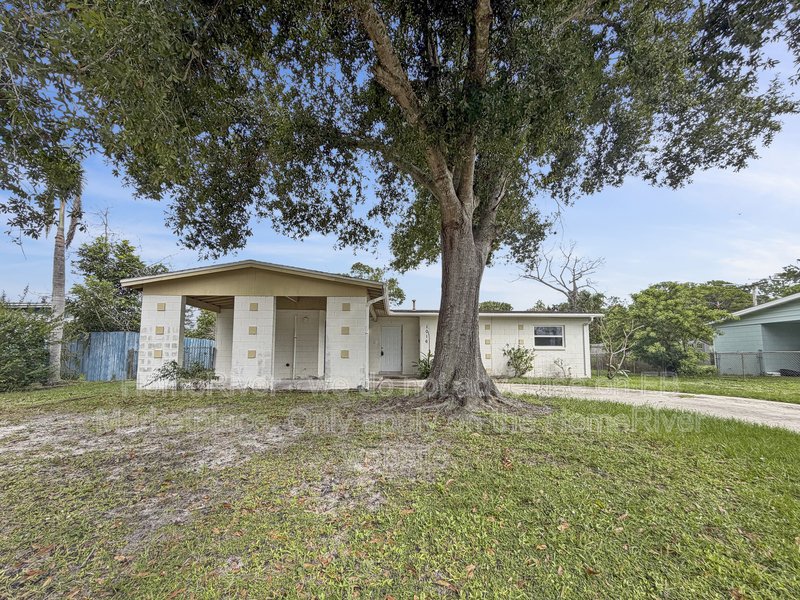 New Appliances | Laundry Room | Fenced | Gally Kitchen property image