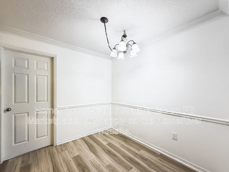 1263 Woodman Way property image