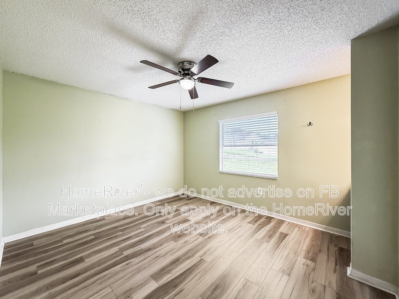 1263 Woodman Way property image