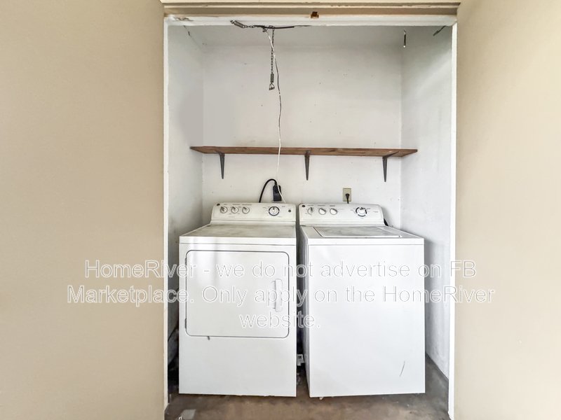 Community Pool | Pool Access | Den/Flex Space | Tennis Court property image