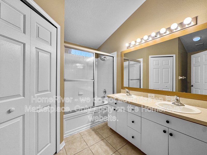 3 Bed | 2 Bath | Community Pool | Dog Park | Basketball Court | property image