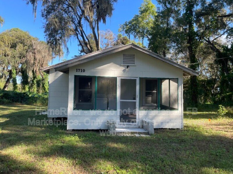 1 Bedroom | Spectrum Internet Included | Pet-Friendly property image